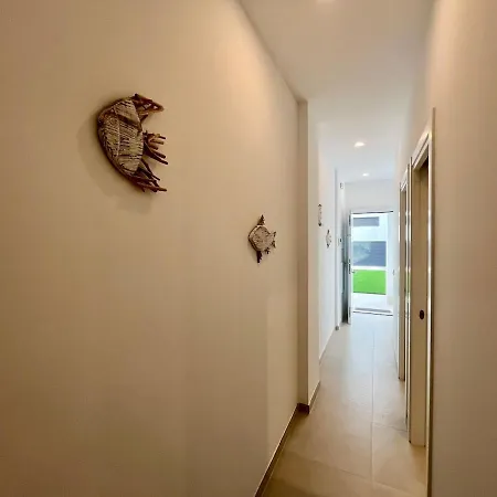 New Casa Raton Central, Pool, Wifi, Parking